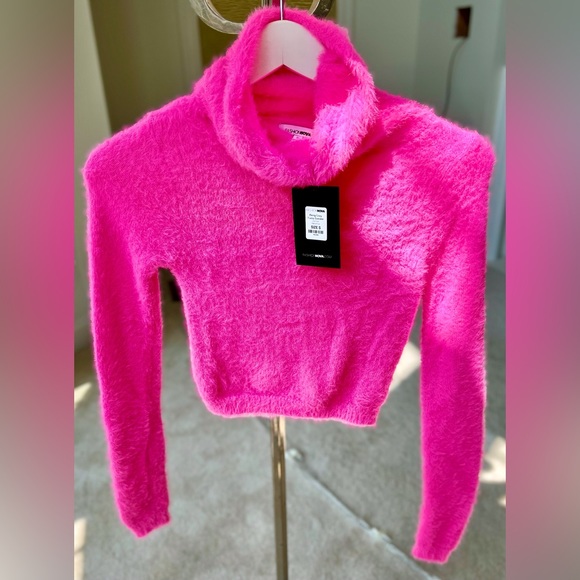FASHIONOVA Being Cozy Fuzzy Sweater, Neon Lime & Neon Pink, Small - Picture 8 of 12